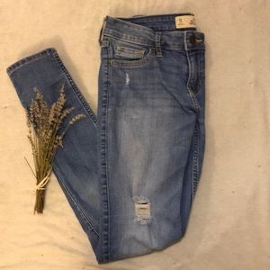 SHORT HOLLISTER JEANS ♡